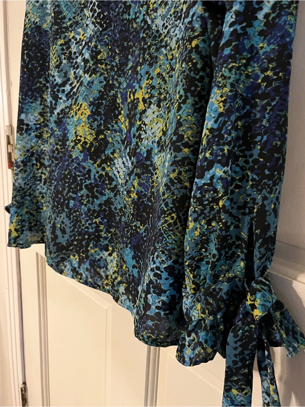 Counterparts Blue & Teal Abstract Print Long Sleeve Blouse - Picture 3 of 4
